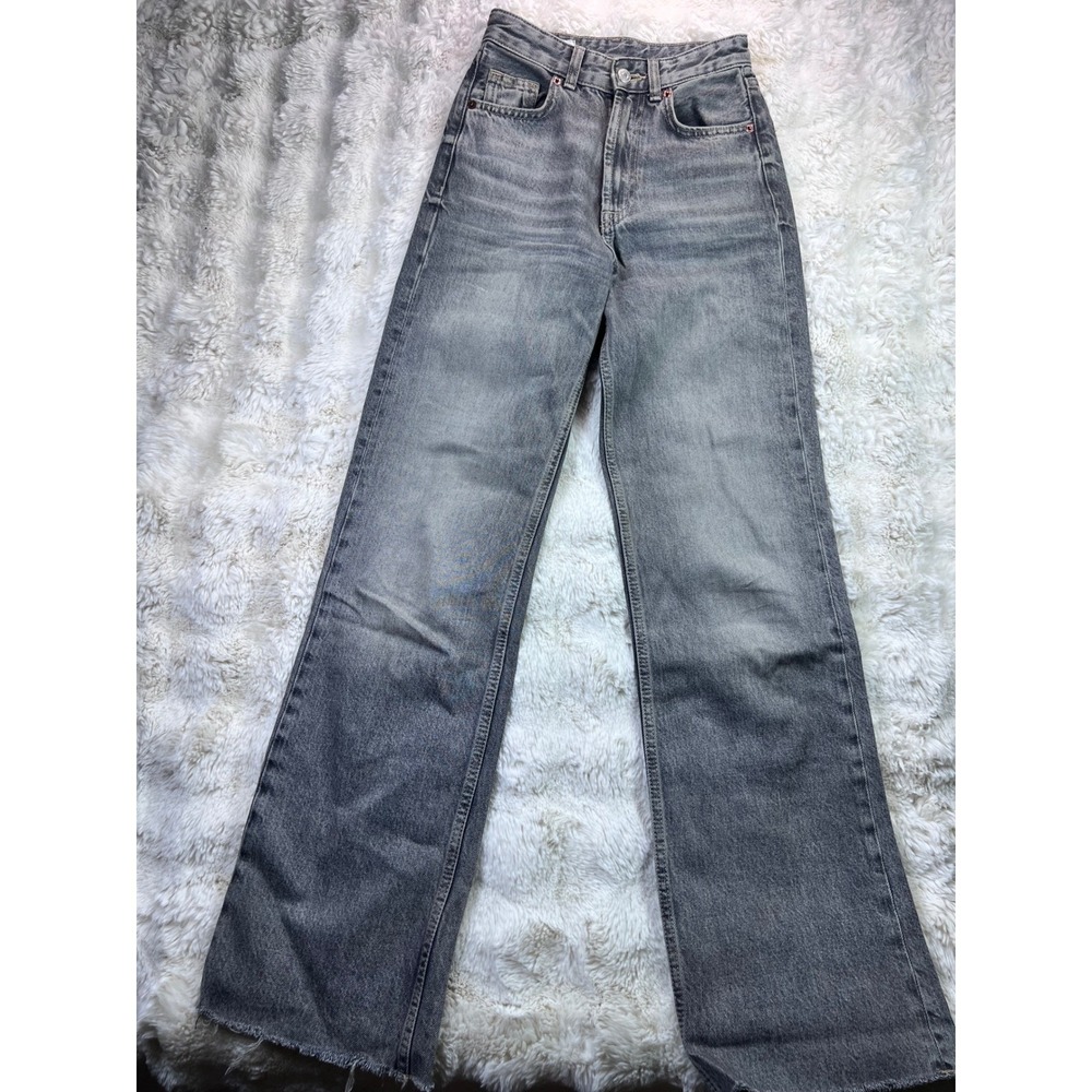 Zara High Waisted Wide Leg Grey Frayed Hem Denim Jeans Size 0